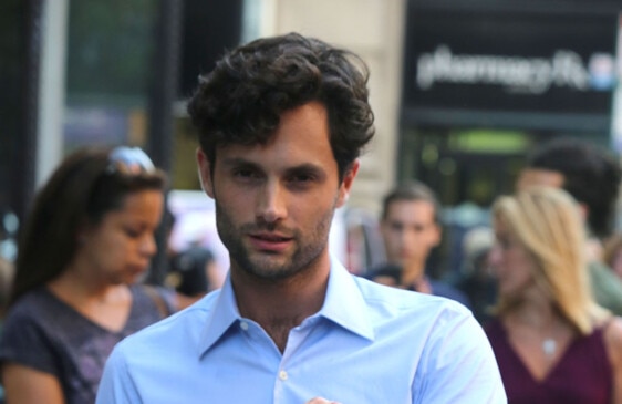 Penn Badgley Asked For No Sex Scenes On Netflix Show You Townsville 