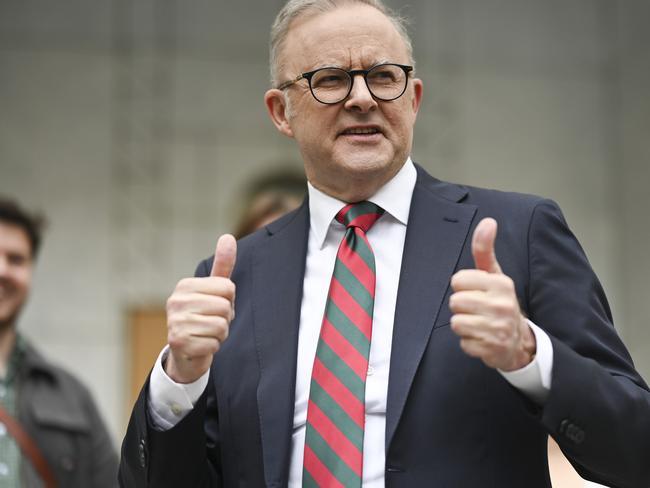 CANBERRA, Australia - NewsWire Photos - November 4, 2024: Prime Minister Anthony Albanese, Minister for Education, Jason Clare and Minister for Skills and Training Andrew Giles meet with TAFE and University students at Parliament House in Canberra. Picture: NewsWire / Martin Ollman