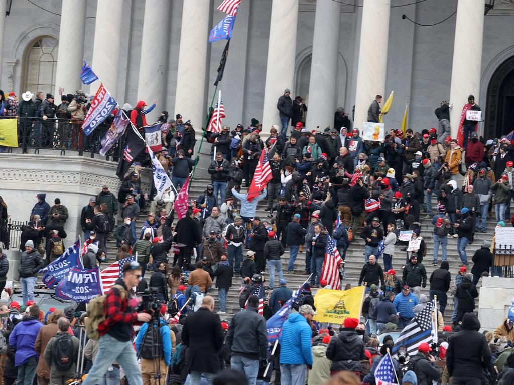 US Capitol Transition Violence: Four Dead After Trump Supporters Riot ...