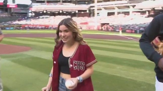 Teen with cerebral palsy throws out D-backs’ first pitch after another major surgery