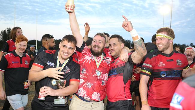 Gold Coast District Rugby Union (GCDRU) Grand Final 2021. Griffith Uni Colleges Knights president Josh Scott with retiring player Richard Kingi. Pic Mike Batterham