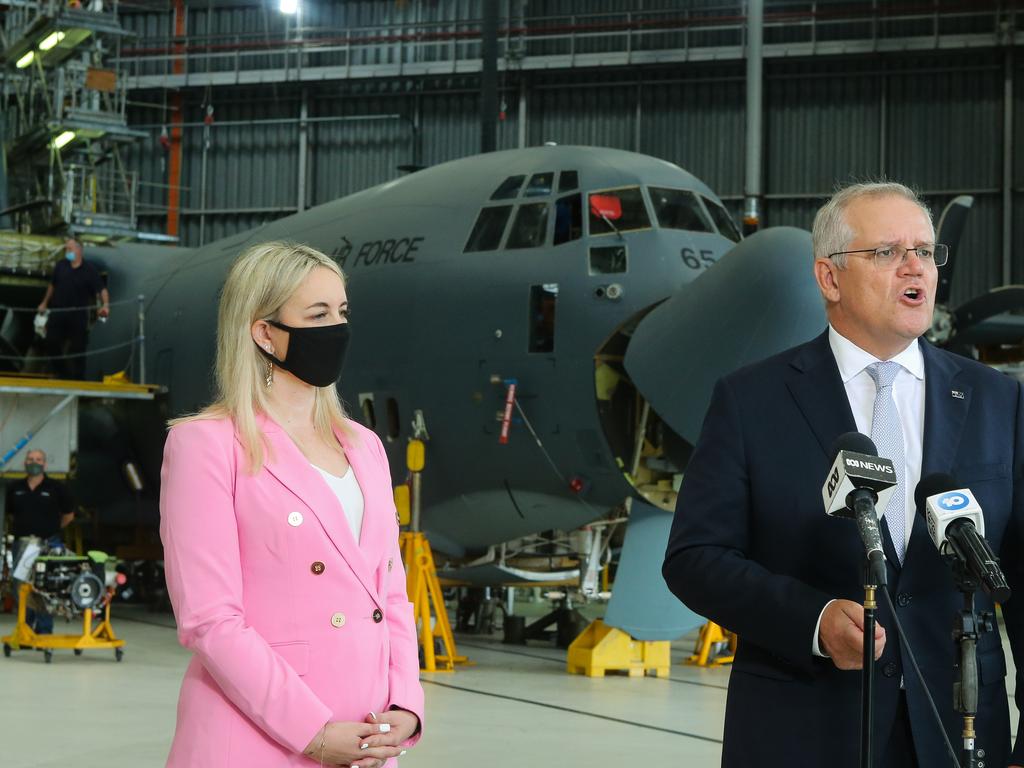 Prime Minister Scott Morrison stood beside Macquarie candidate Sarah Richards this week. Picture Gaye Gerard / NCA Newswire.