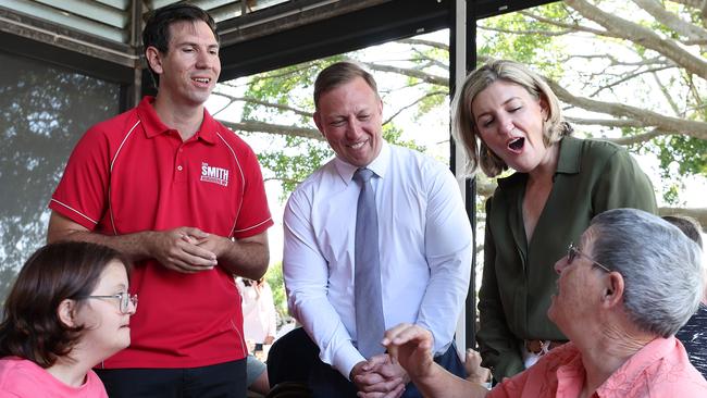 Premier Steven Miles, Health Minister Shannon Fentiman and Member for Bundaberg Tom Smith (left) visit the River Cruz Cafe at Bundaberg. Picture: Adam Head