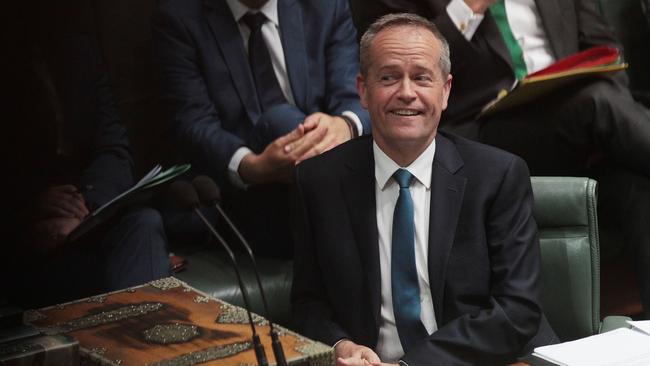 CANBERRA, AUSTRALIA - OCTOBER 25:  Leader of the Opposition Bill Shorten during House of Representatives question time at Parliament House on October 25, 2017 in Canberra, Australia. The Sydney and Melbourne offices of the Australian Workers Union' were raided by federal police yesterday as part of an investigation into donations made more than 10 years ago to the lobby group GetUp and to Labor candidates. Labor leader Bill Shorten has labelled the move as a smear campaign.  (Photo by Stefan Postles/Getty Images)