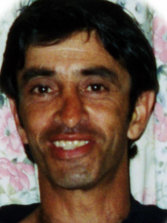 Pat Barbaro died along side Jason Moran during the Gangland War.