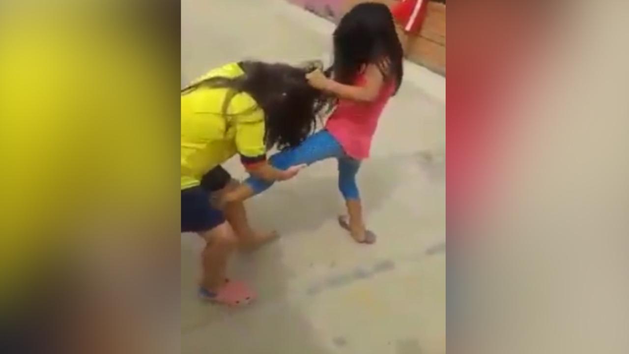 Sickening vision of girl fight club in Columbia emerges on social media |  news.com.au — Australias leading news site