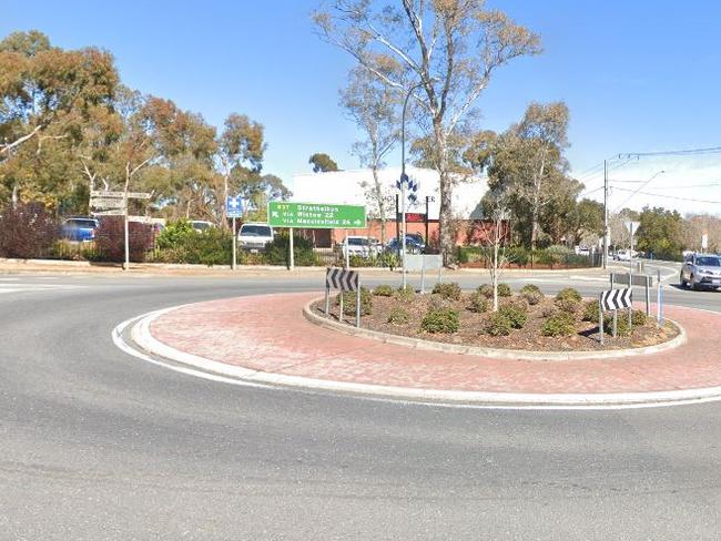 The roundabout at the intersection of Adelaide, Flaxley, Wellington and Alexandrina roads at Mount Barker will be upgraded.