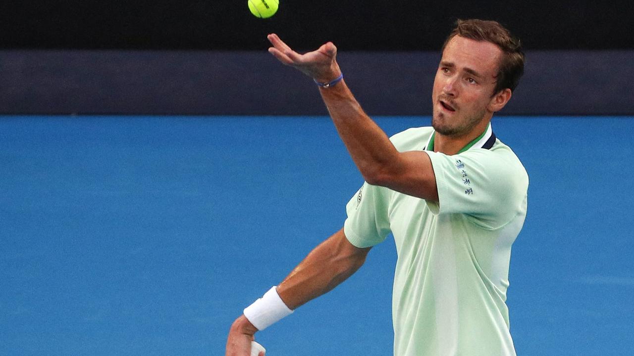 Russia's Daniil Medvedev slammed down 31 aces against Nick Kyrgios during his second-round, four-set win in Melbourne on January 20, 2022. Photo: AFP