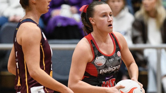 Garville's Tahlia Dnistrjanski. Picture: On the Ball Media/Netball SA