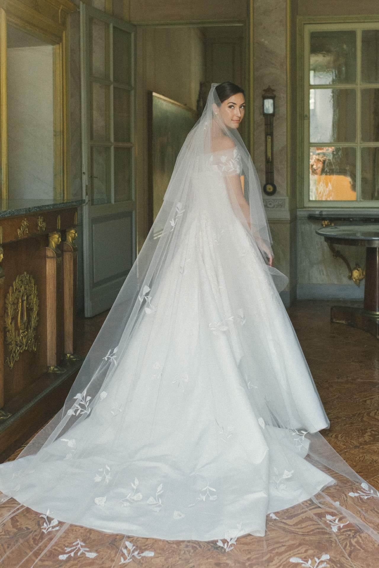 This Bride Wore Carolina Herrera For Her Dappled Lake Como Wedding Vogue Australia