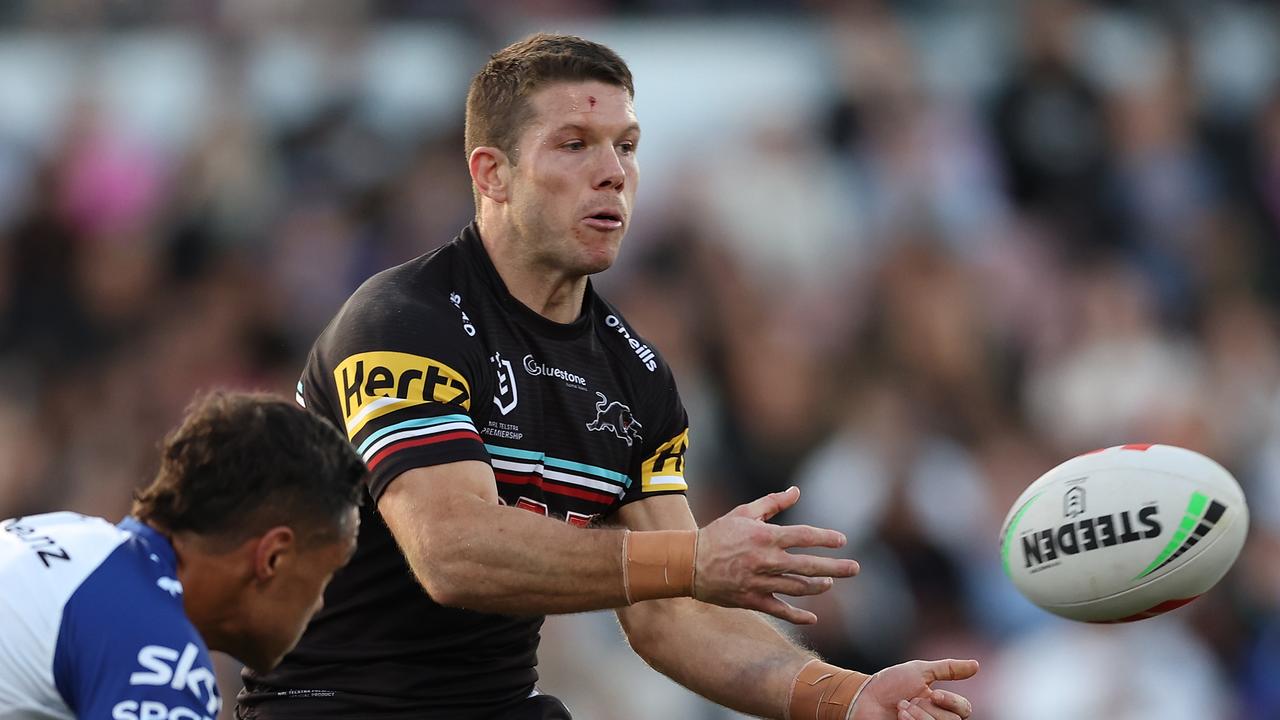Schneider is keen to follow in Jack Cogger’s footsteps. Picture: Matt King/Getty Images