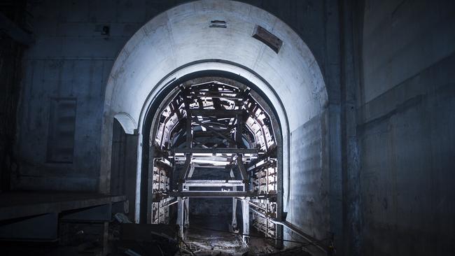 The ghost platforms sit between platforms 24 and 25 and the Central Station concourse. Photos: Chris McKeen