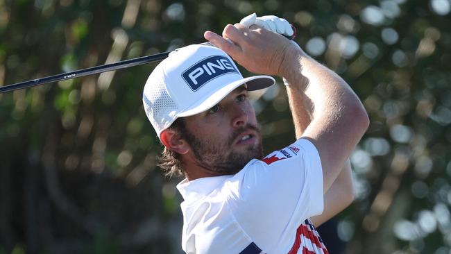 SOUTHAMPTON, BERMUDA - NOVEMBER 09: Harrison Endycott of Australia hits a tee shot on the first hole during the first round of the Butterfield Bermuda Championship at Port Royal Golf Course on November 09, 2023 in Southampton, Bermuda.   Gregory Shamus/Getty Images/AFP (Photo by Gregory Shamus / GETTY IMAGES NORTH AMERICA / Getty Images via AFP)