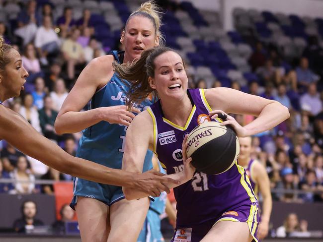 Keely Froling is confident much-needed change is on the horizon for the WNBL. (Photo by Daniel Pockett/Getty Images)