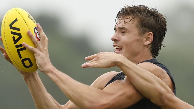 Aaron Cadman during the GWS Giants training session on February 27, 2024. Photo by Phil Hillyard(Image Supplied for Editorial Use only - Phil Hillyard / Venues NSW   - **NO ON SALES** - Â©Phil Hillyard )