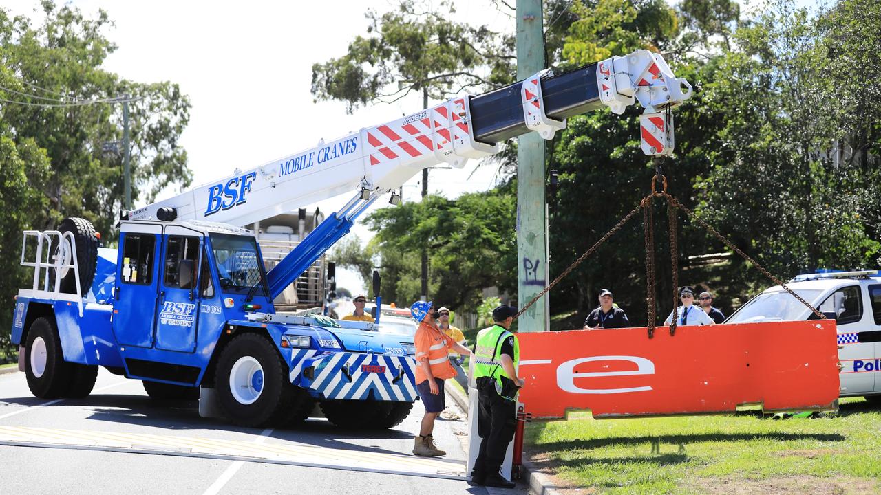 Heavy concrete barriers replace the plastic water-filled ones on the NSW/QLD border at Miles Street in Kirra. Photo: Scott Powick.