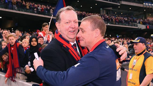 Gary Pert reached out to Glen Bartlett, left, ahead of the 2021 grand final. Picture: Quinn Rooney/Getty Images