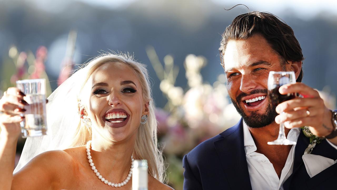 Sam and Elizabeth on their wedding day. Picture: Nigel Wright / Channel 9.