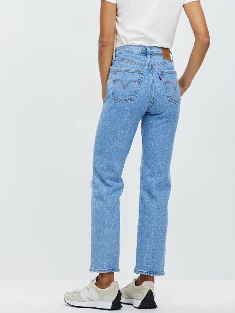 Levis Ribcage Straight Ankle Jeans.