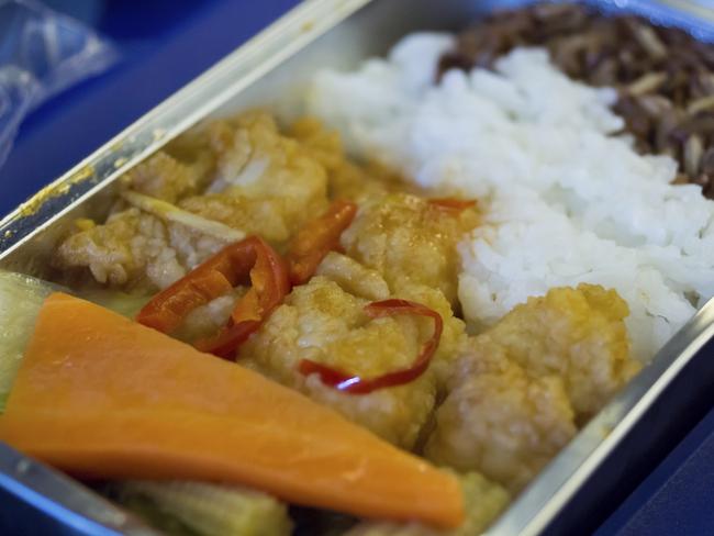 Genius $4 tip for improving in-flight meal