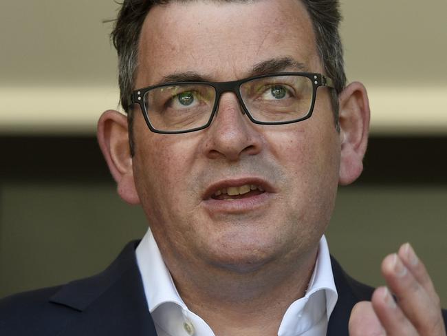 MELBOURNE, AUSTRALIA - NewsWire Photos OCTOBER 27, 2021: Victorian Premier Daniel Andrews speaks to the media at Parliament House in Melbourne. Picture: NCA NewsWire / Andrew Henshaw