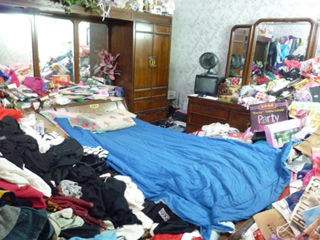  Debra and Raymond's bedroom, before the makeover. Picture: Hoarders 