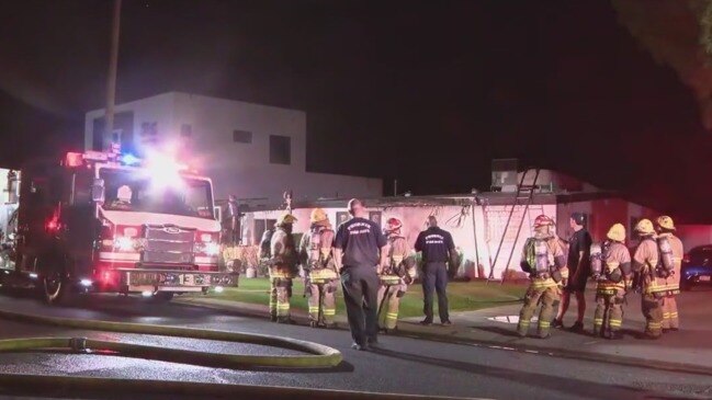 Crews battle overnight fires in Glendale, Phoenix