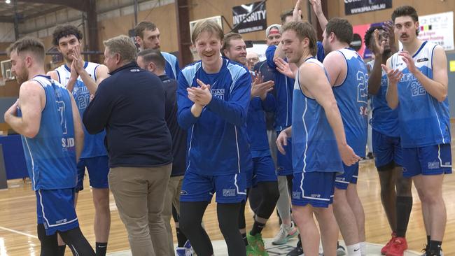 Bellarine broke through for its first win of the season. Photo: Basketball Victoria.