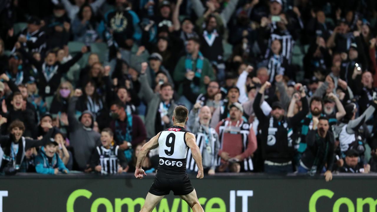 Robbie Gray had a fine final term. Photo: Sarah Reed/AFL Photos via Getty Images.