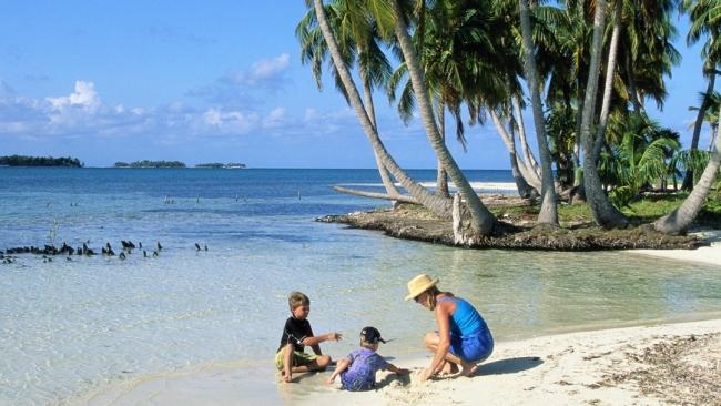 Make sure you follow the mask rules when visiting Fiji.  Image: Supplied