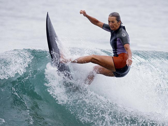 Layne Beachley to get Life Membership