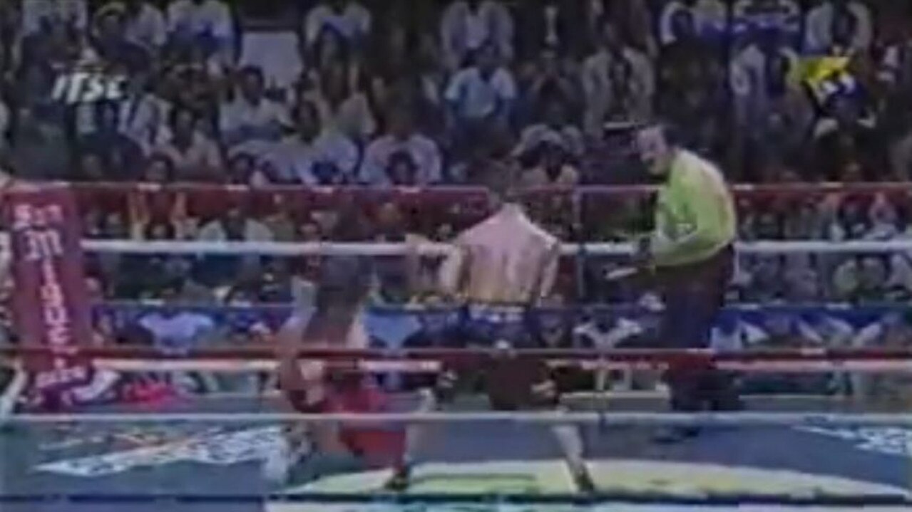 Youtube footage of Nedal Hussein v Manny Pacquiao 14 October 2000 Antipolo City, Rizal, Philippines.