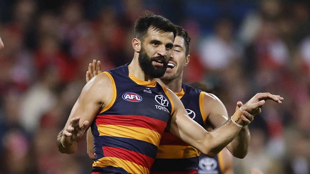 ‘Bit of a rabble’: Did Crows star ‘disrespect’ Swans?