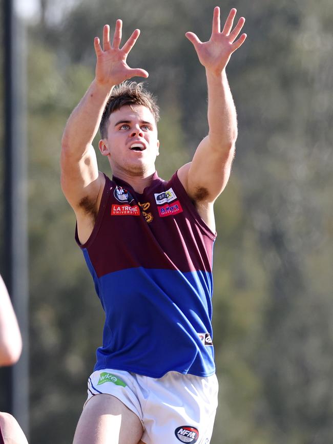 Lincoln Sieben Lincoln in action for Banyule. Picture: George Salpigtidis