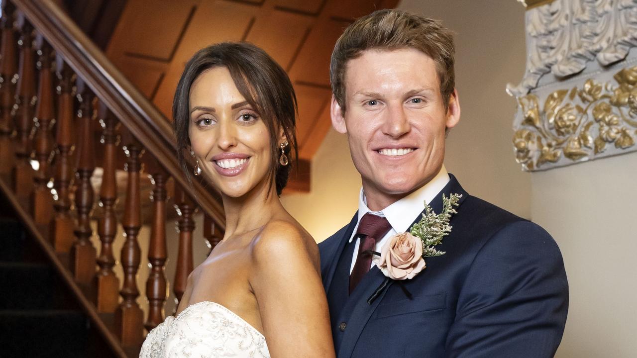 Ntfl Ruck Seb Guilhaus Marries Lizzie Sobinoff On Married At First Sight Daily Telegraph