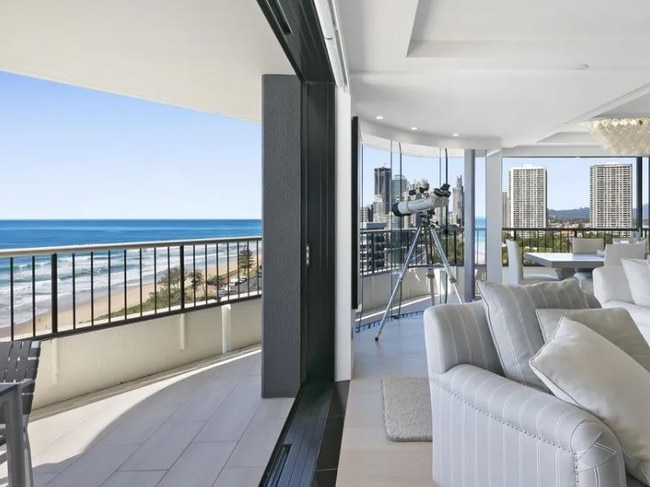 Stokes gets $2.5m for Gold Coast bolthole