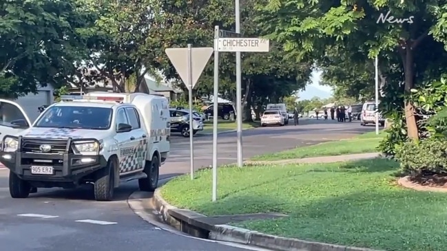 Police blockade after Townsville siege