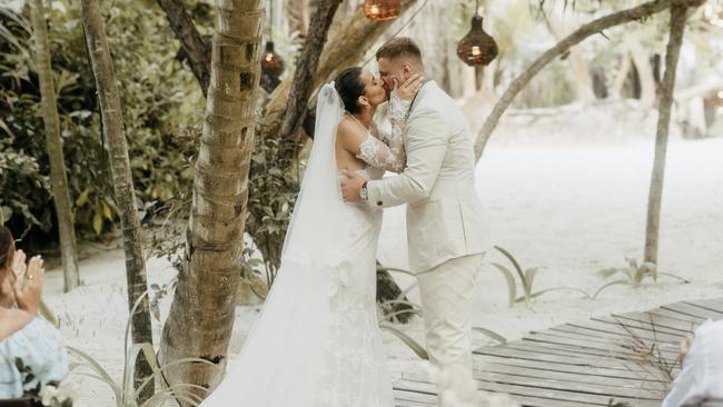 The pair decided on a jungle and beach-themed wedding, choosing Tulum as the gorgeous backdrop.