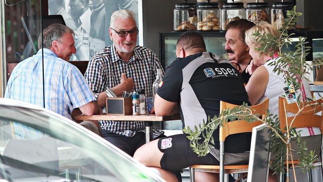 Gary Hetheringon having coffee with Peter Peters in Manly back in 2016.