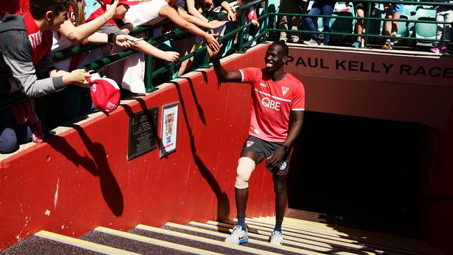 Aliir Aliir greats fans at Sydney training.