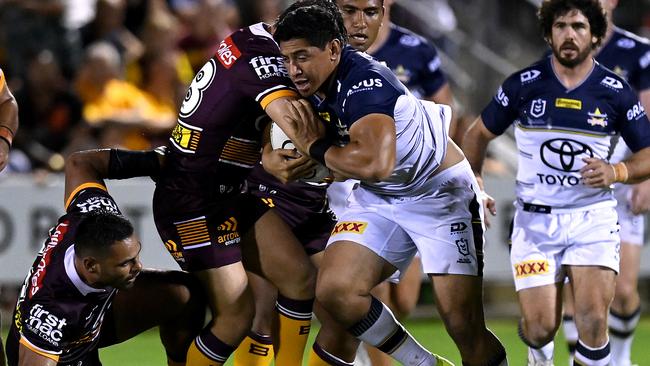 Legendary former Queensland coach Wayne Bennett has blasted talk that the game should allow Pacific Islanders like Jason Taumalolo to play Origin, declaring: “The rules are the rules”. Photo: Bradley Kanaris/Getty Images.