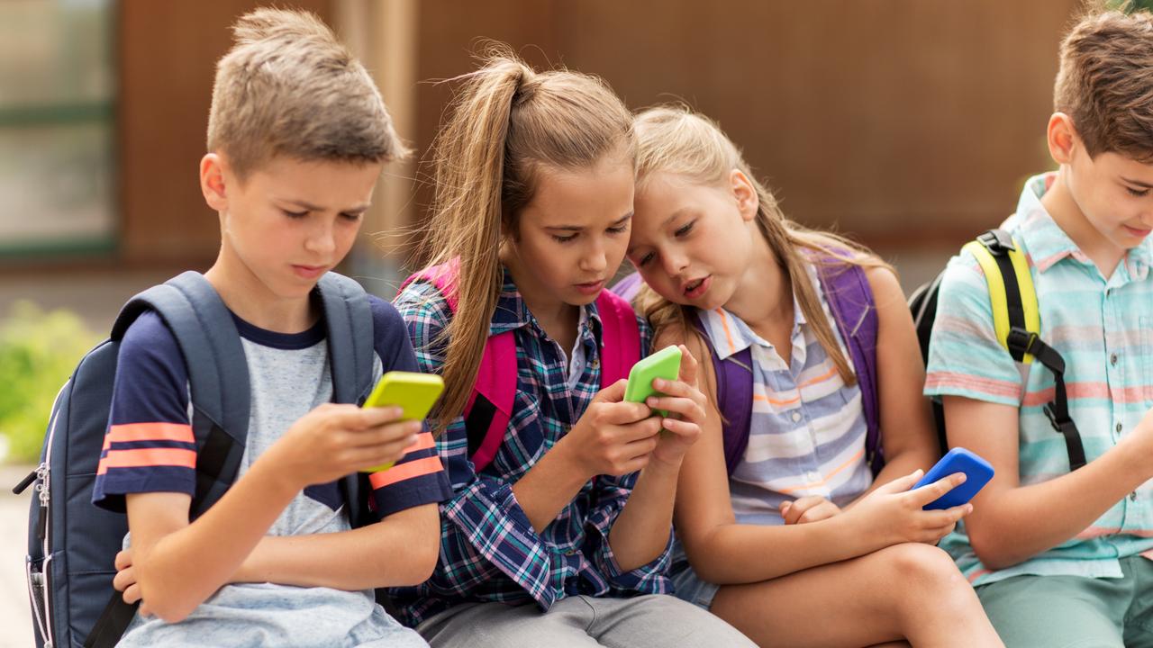 Phone checking behaviour is leading to ADHD symptoms, say experts. Picture: iStock