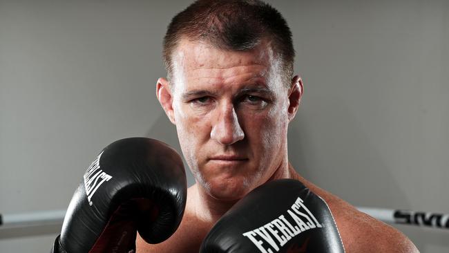 Gallen says Hunt’s comments offensive to the families of fighters who have lost their lives.