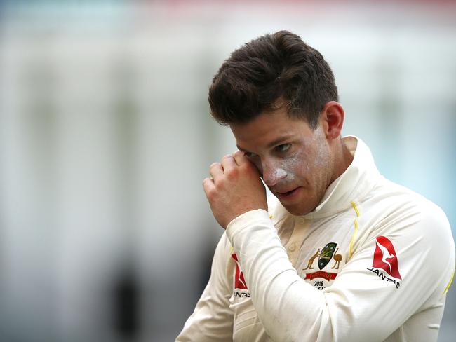 DUBAI, UNITED ARAB EMIRATES - OCTOBER 08: Tim Paine of Australia walks from the ground at lunch during day two of the First Test match in the series between Australia and Pakistan at Dubai International Stadium on October 08, 2018 in Dubai, United Arab Emirates. (Photo by Ryan Pierse/Getty Images)