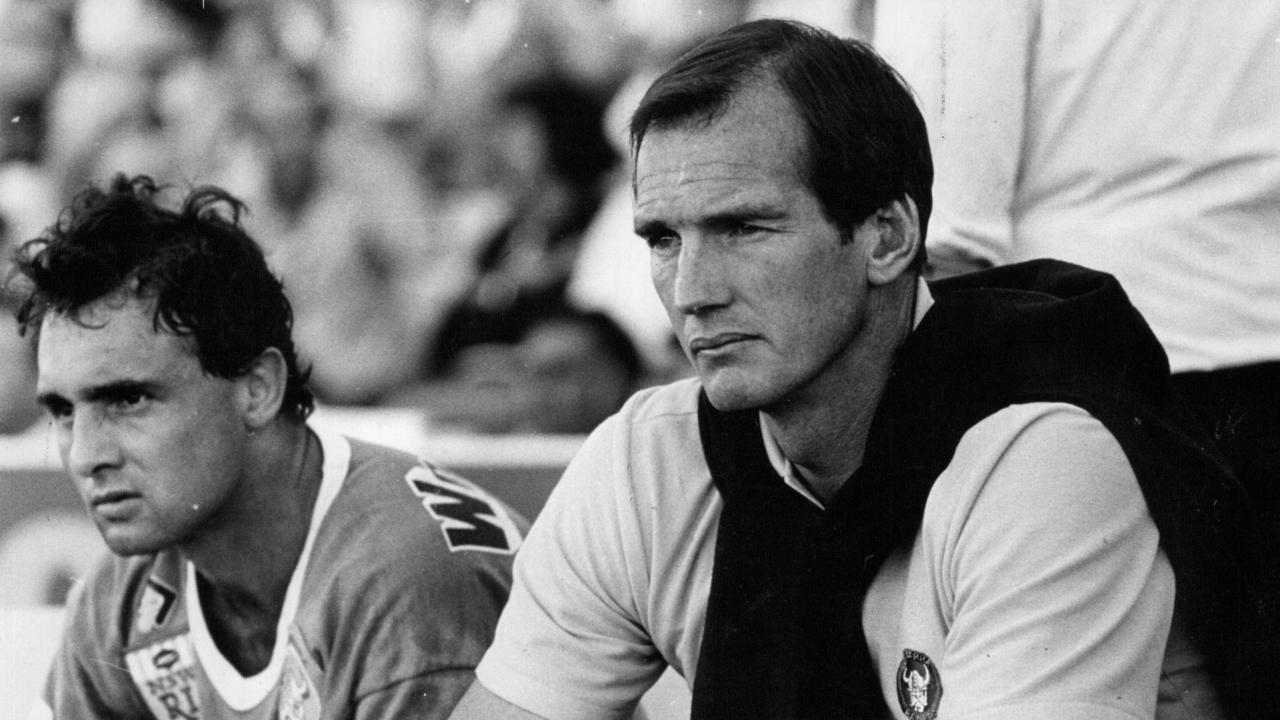 Ivan Henjak and Wayne Bennett during a 1987 game.