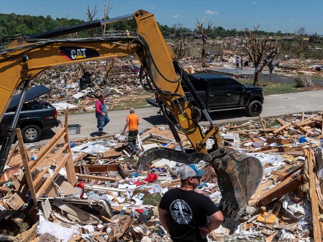 Crews clean up debris in London, Kentucky. Picture: Getty Images