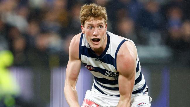 MELBOURNE, AUSTRALIA - JUNE 01: Toby Conway of the Cats in action during the 2024 AFL Round 12 match between the Geelong Cats and the Richmond Tigers at GMHBA Stadium on June 01, 2024 in Melbourne, Australia. (Photo by Dylan Burns/AFL Photos via Getty Images)