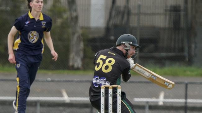 Robbie Cox batting for Bayswater. Picture: Valeriu Campan