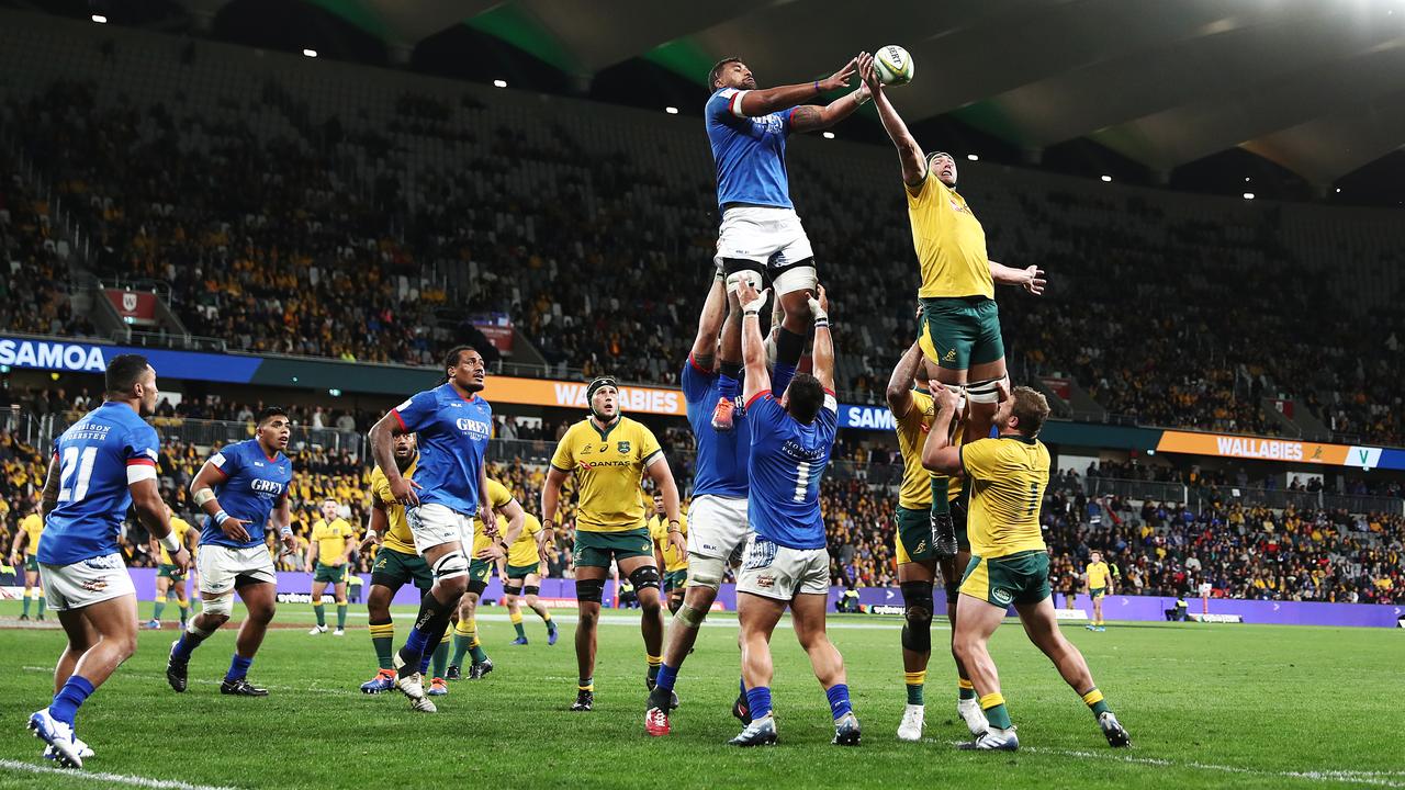 Rob Simmons was effective in the lineout against Samoa.