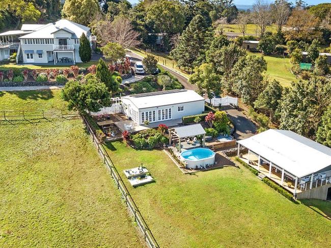 Historic Montville house goes under the hammer